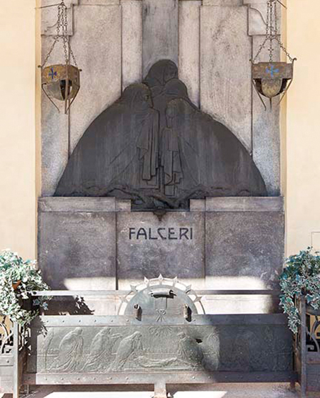 Monumento Falceri